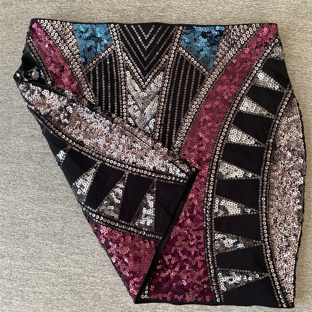 Express Sequin Skirt - Size Small (free top also)
